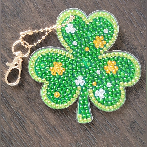 St. Patrick's Day Diamond Art Purse/Keychain Charms 3/$15 - Picture 4 of 5